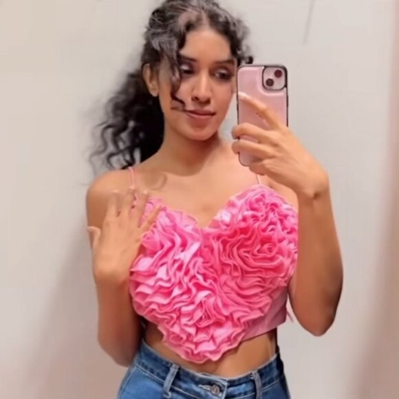 NWT GORGEOUS ZARA VOLUMINOUS HEART CROP TOP - Picture 1 of 16